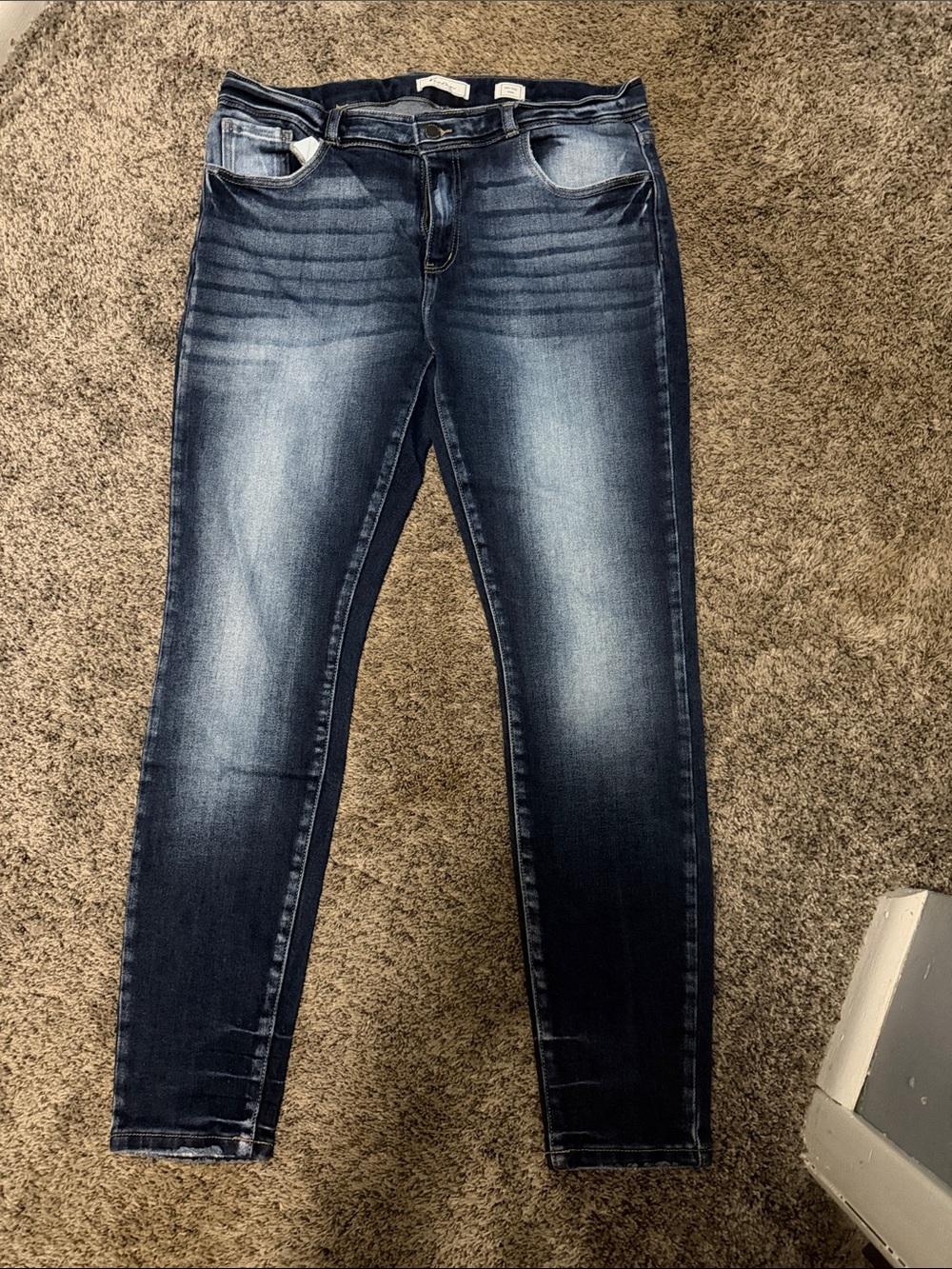 Buckle Women's Dark Blue Skinny Jeans